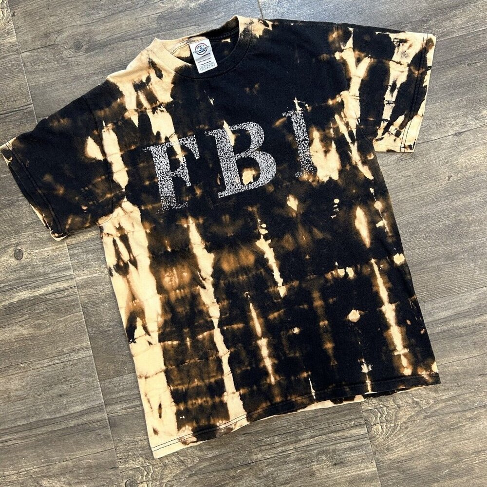 Tie Dyed FBI‎ Tshirt Adult Size Medium Delta Pro Weight